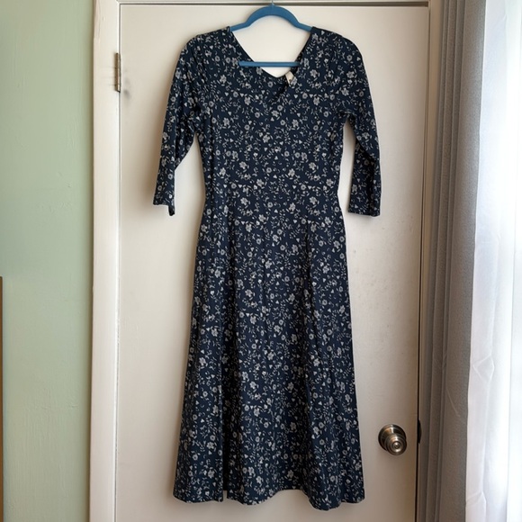 Pact Dresses & Skirts - Pact organic long sleeve midi dress size medium